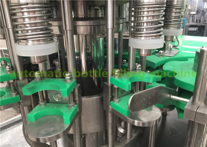 Rotary 8 Head Automatic MIlk Hot Filling Machine , Milk / Juice Packing Machine