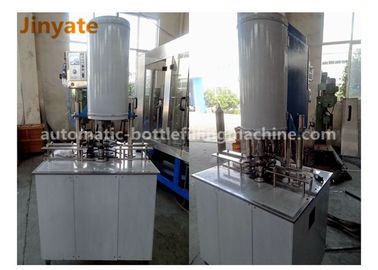 Small Scale Split Beverage Canning Machine , Drink Can Filling Equipment For Cola / Soda Water