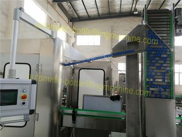 Scientific Carbonated Drink Filling Machine 250ML - 2L Bottle High Degree Of Automation